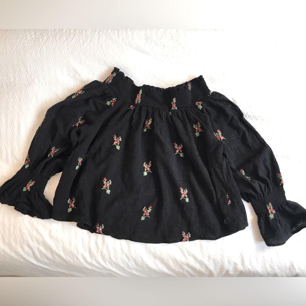 Altar’d State Off the Shoulder Convertible Floral Embroidered Boho Peasant Top M